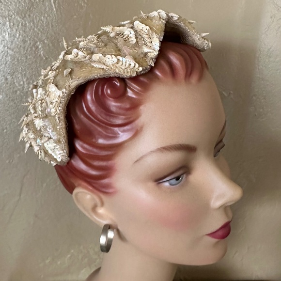 GLITZY 1950s\' IRIDESCENT BEADED COCKTAIL \